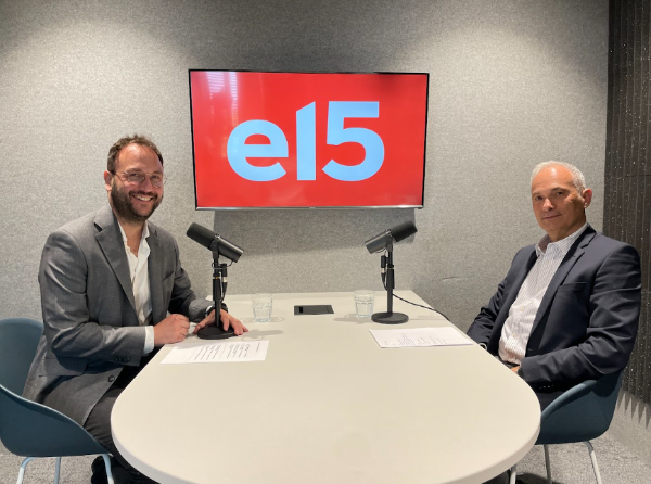 E15