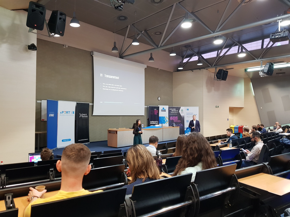 Cleverbee zpátky ve školních lavicích